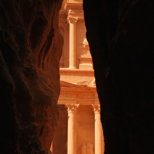 petra-g4c248783a_1920